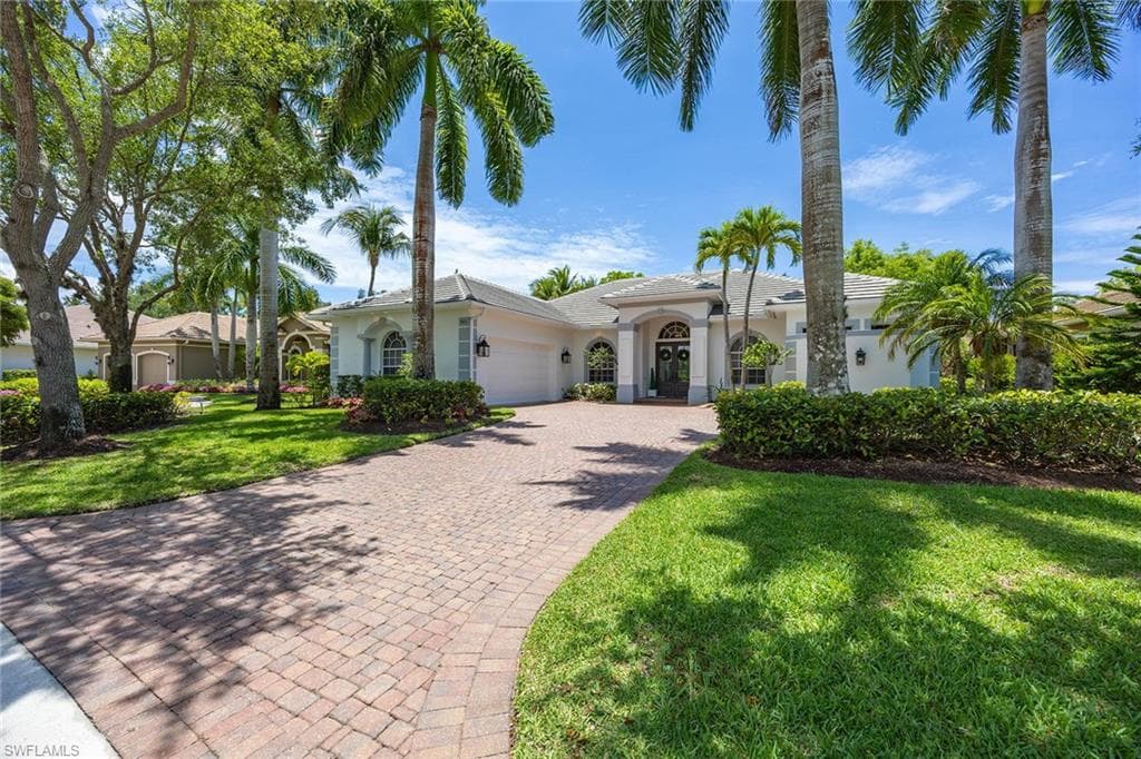 7673 Mulberry LN NAPLES, FL 34114