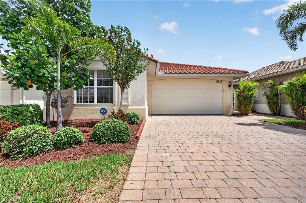 8816 CASCADES ISLE BLVD ESTERO, FL 33928
