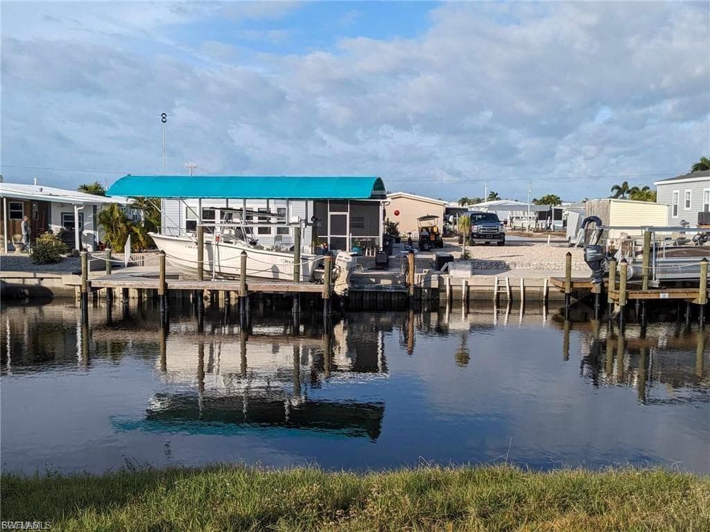 3073 Bounty LN ST. JAMES CITY, FL 33956