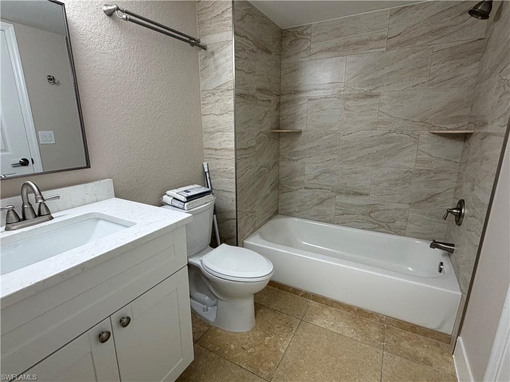 4680 Saint Croix LN 534 NAPLES, FL 34109