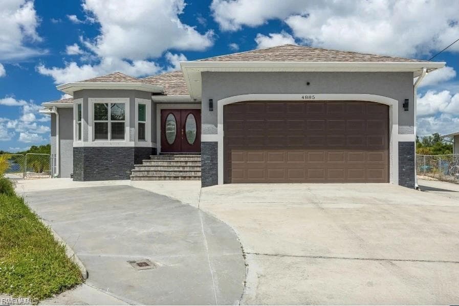 4885 E Riverside DR FORT MYERS, FL 33905