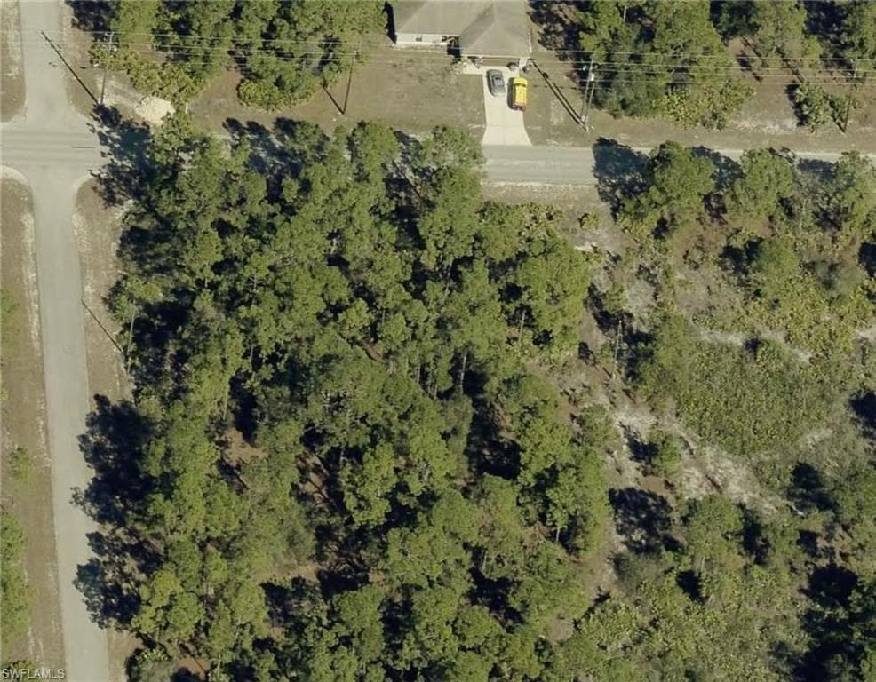 707 17th ST LEHIGH ACRES, FL 33972