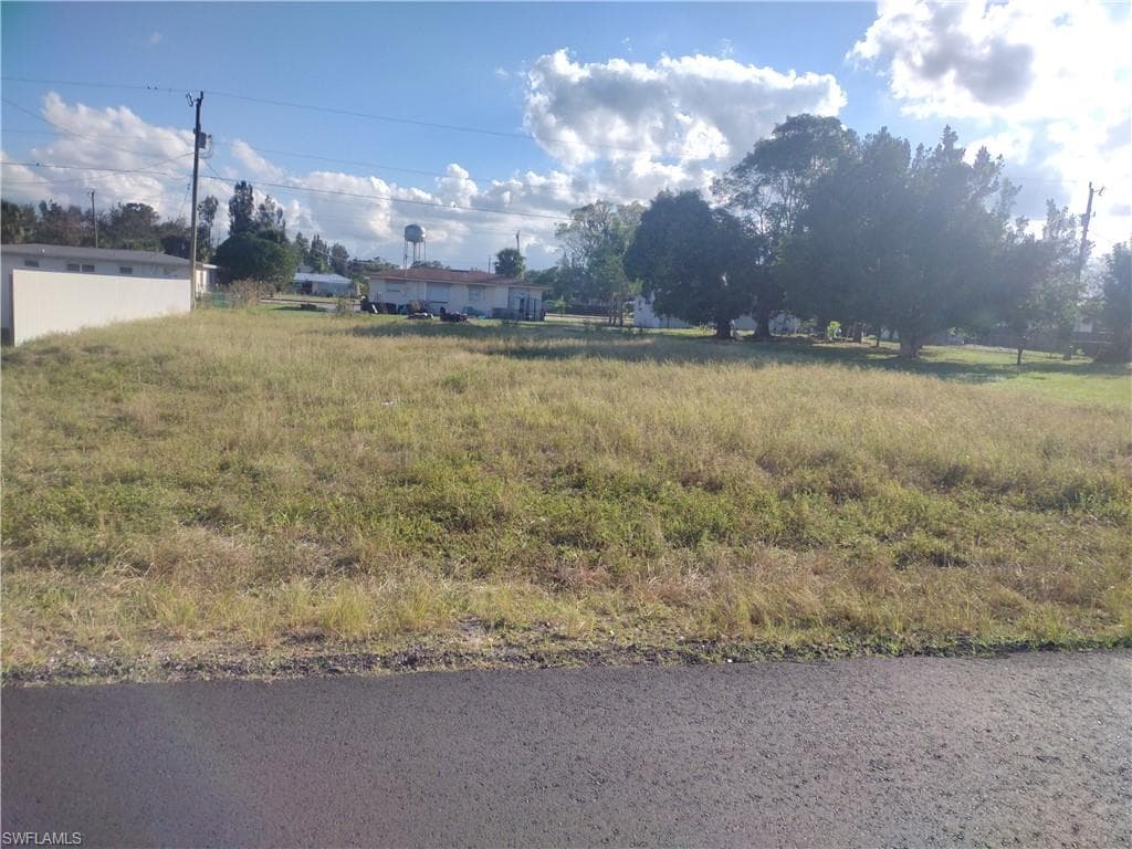 710 Fillmore AVE LEHIGH ACRES, FL 33936