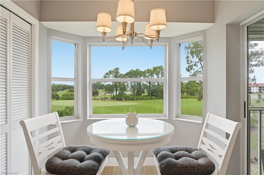 7360 Glenmoor LN 304 NAPLES, FL 34104