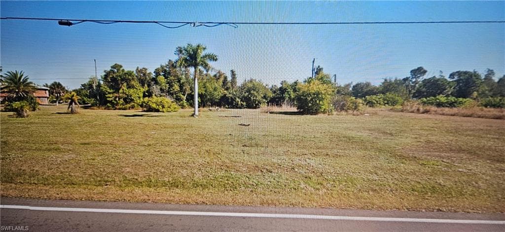 13736 Stringfellow RD BOKEELIA, FL 33922
