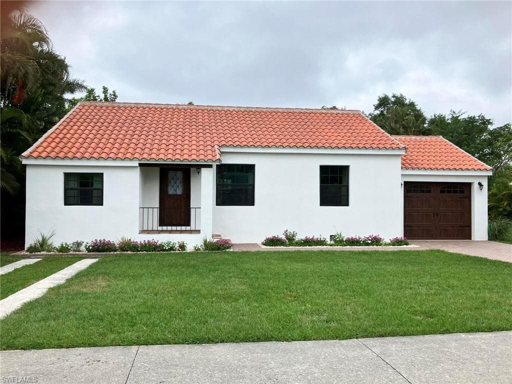 2462 Cortez BLVD FORT MYERS, FL 33901