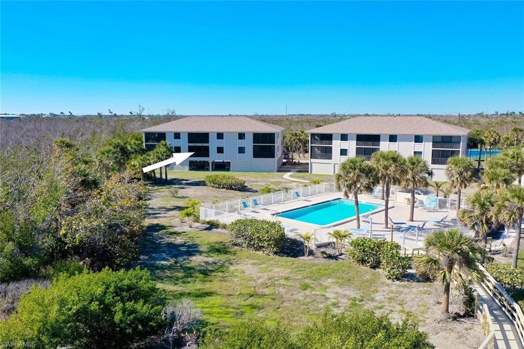 1919 Olde Middle Gulf DR 502 SANIBEL, FL 33957