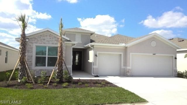 9230 Aqua Overlook CT LEHIGH ACRES, FL 33936