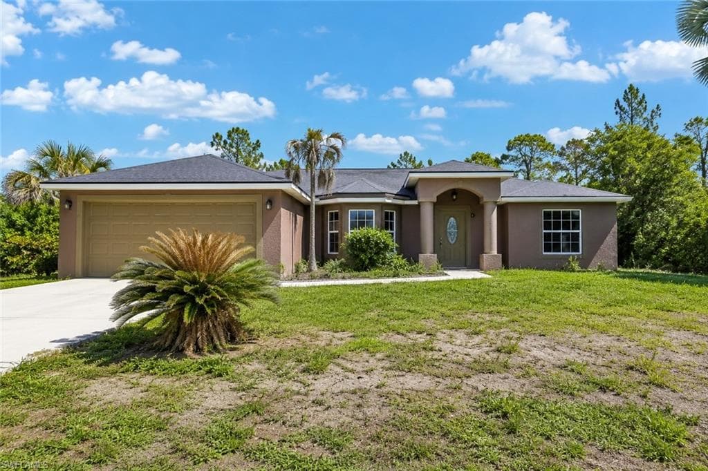 437 Raymer ST LEHIGH ACRES, FL 33974