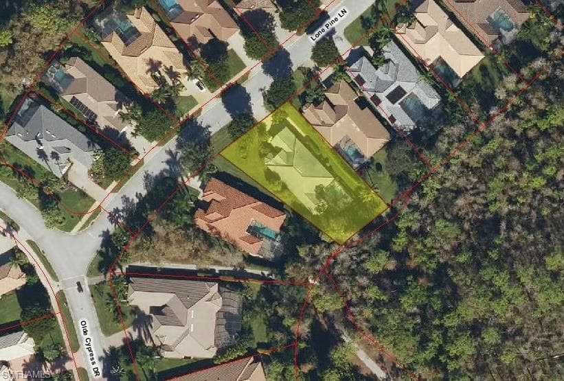 2850 Lone Pine LN NAPLES, FL 34119