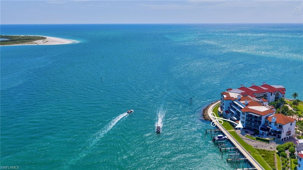 504 La Peninsula BLVD 504 NAPLES, FL 34113