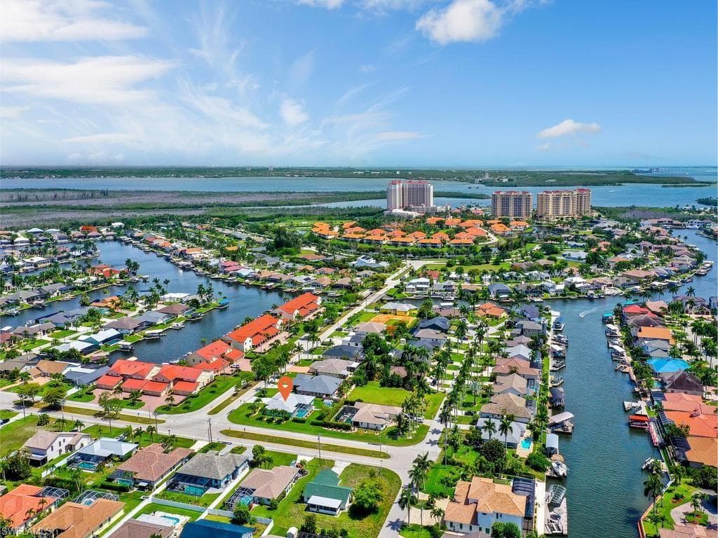 5502 SW 12th AVE CAPE CORAL, FL 33914