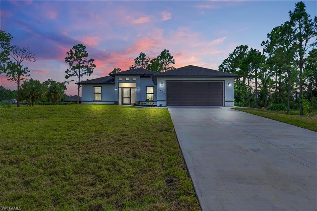 7573 19th TER LABELLE, FL 33935