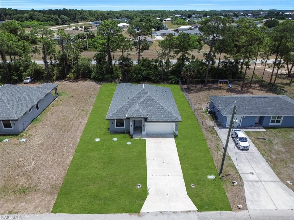6007 Kumquat CIR LABELLE, FL 33935