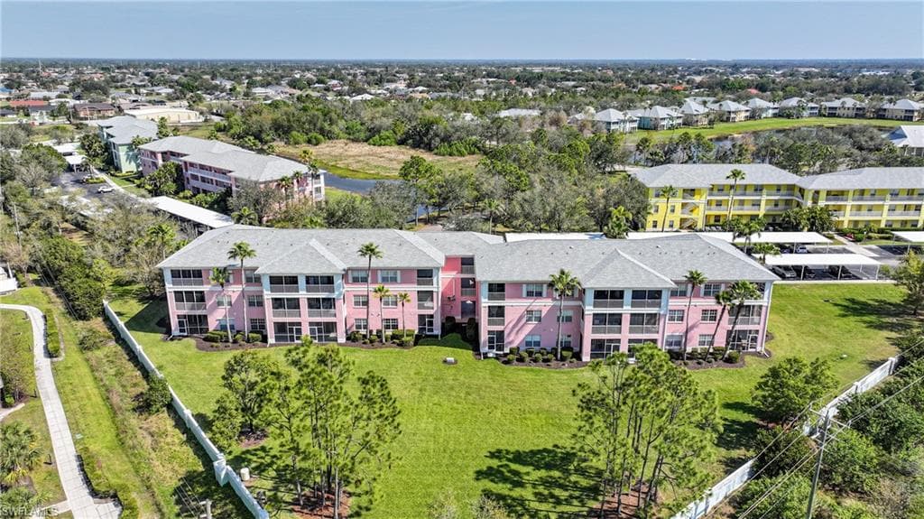 2061 Willow Hammock CIR 105 PUNTA GORDA, FL 33983