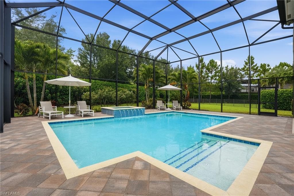 4021 Thistle Creek CT NAPLES, FL 34119