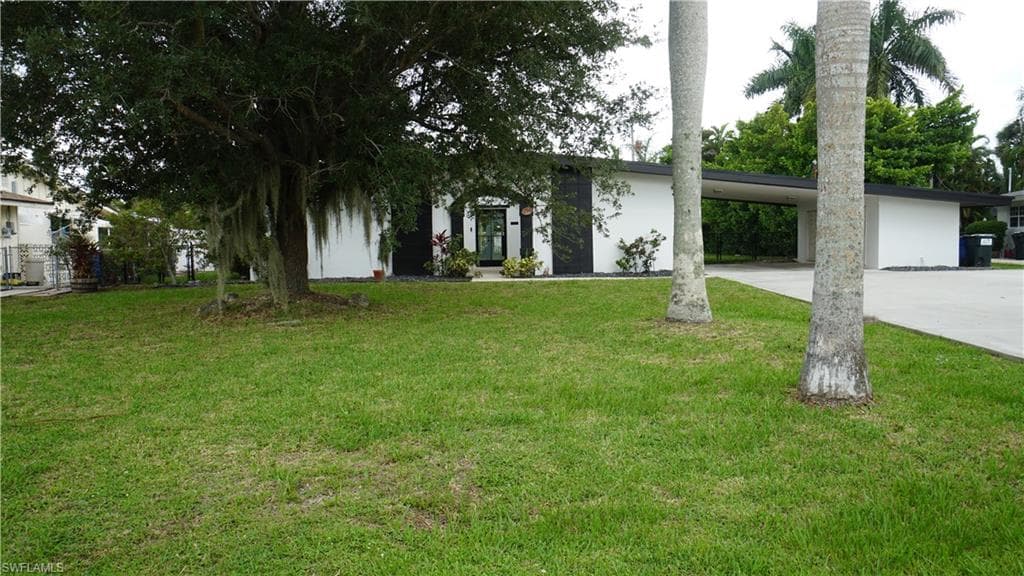 544 Bayside DR FORT MYERS, FL 33919