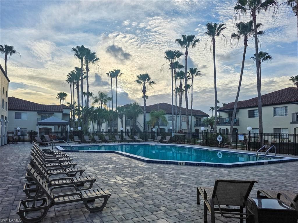 3407 Winkler AVE 304 FORT MYERS, FL 33916