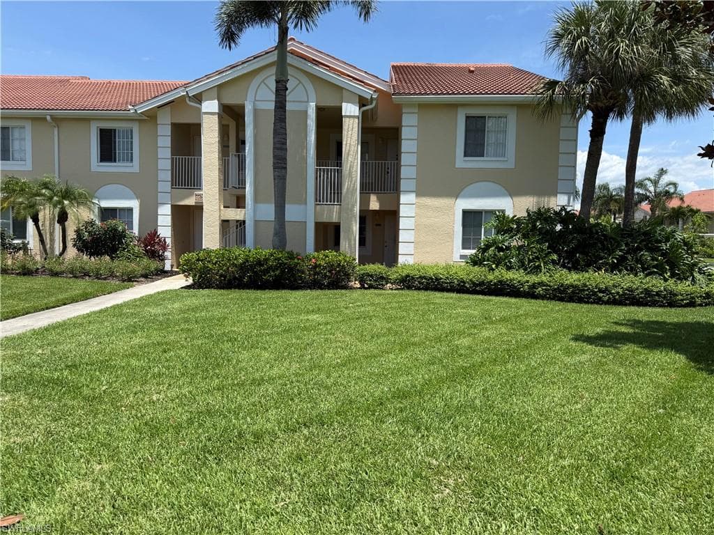 7750 Jewel LN 103 NAPLES, FL 34109