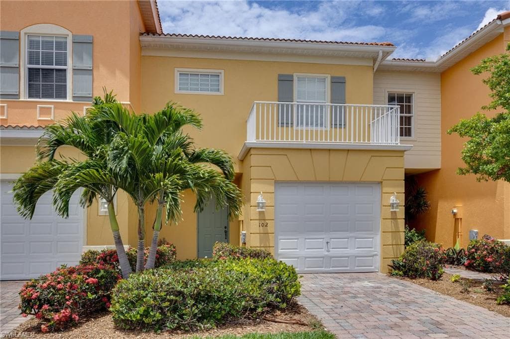 16217 Via Solera CIR 102 FORT MYERS, FL 33908