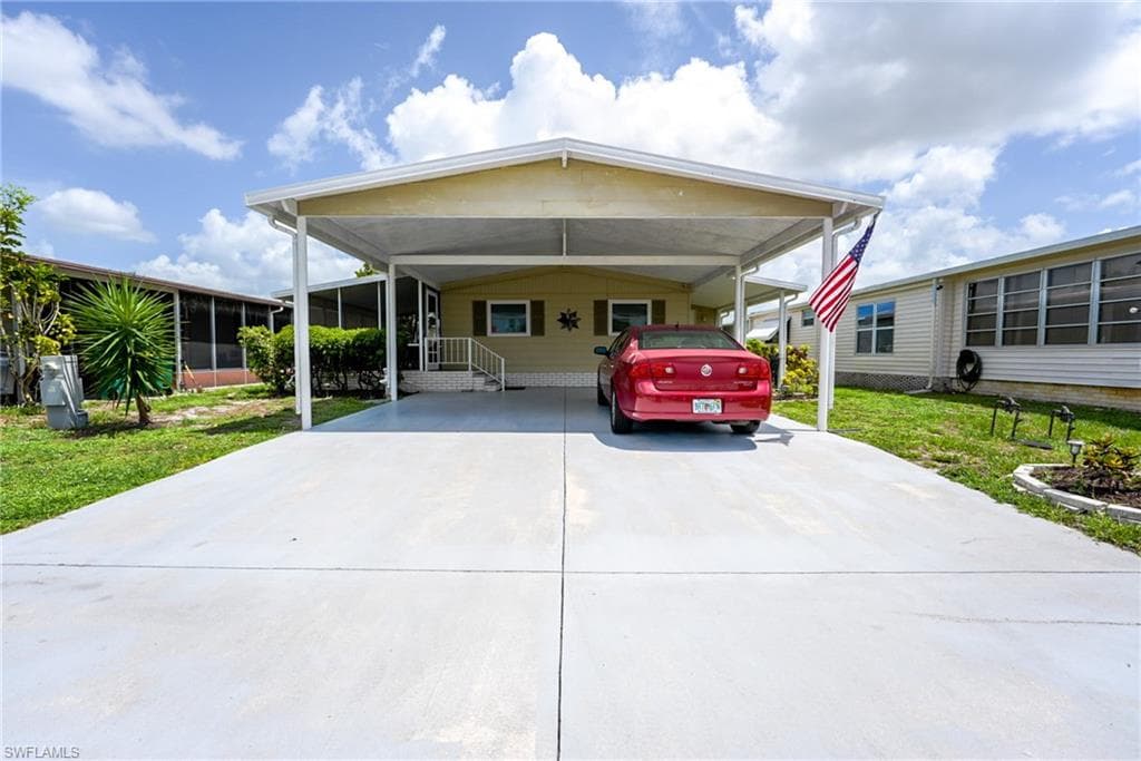 953 Bunker Hill DR NAPLES, FL 34110