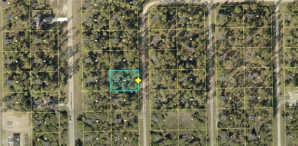 130 Nassau AVE LEHIGH ACRES, FL 33974