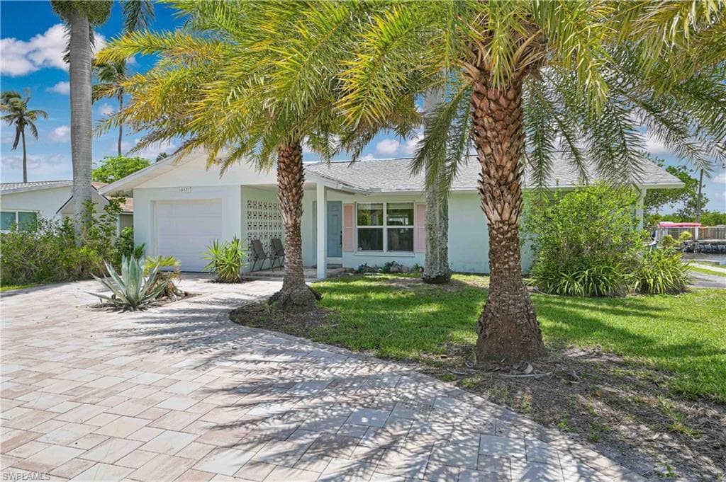 16427 Porto Bello ST BOKEELIA, FL 33922
