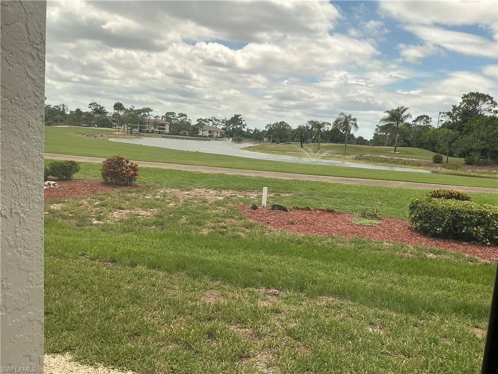5845 Trailwinds DR 515 FORT MYERS, FL 33907