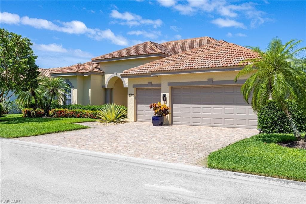 13360 Bridgeford AVE BONITA SPRINGS, FL 34135