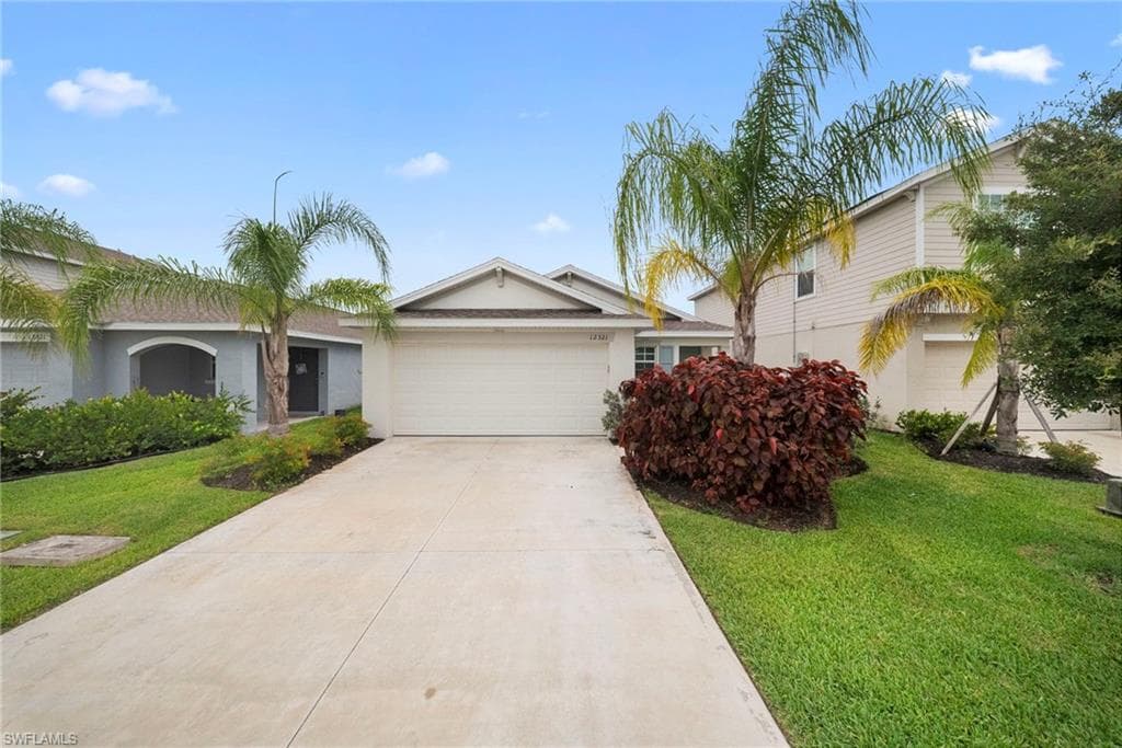12321 dakota ridge PL LEHIGH ACRES, FL 33974