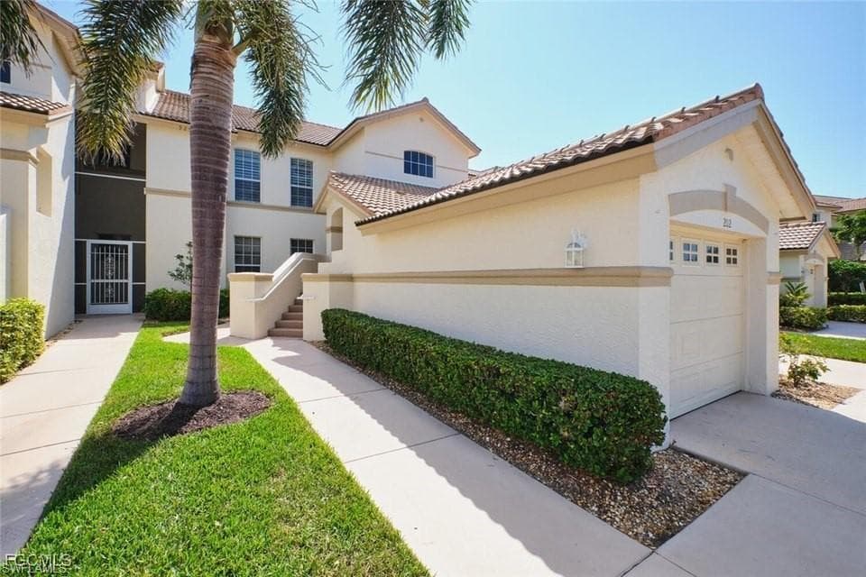 9250 Bayberry BEND 202 FORT MYERS, FL 33908