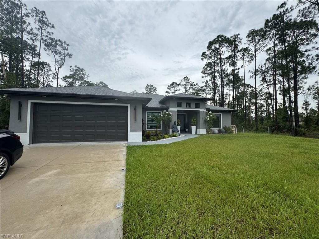1119 Edison AVE LEHIGH ACRES, FL 33972