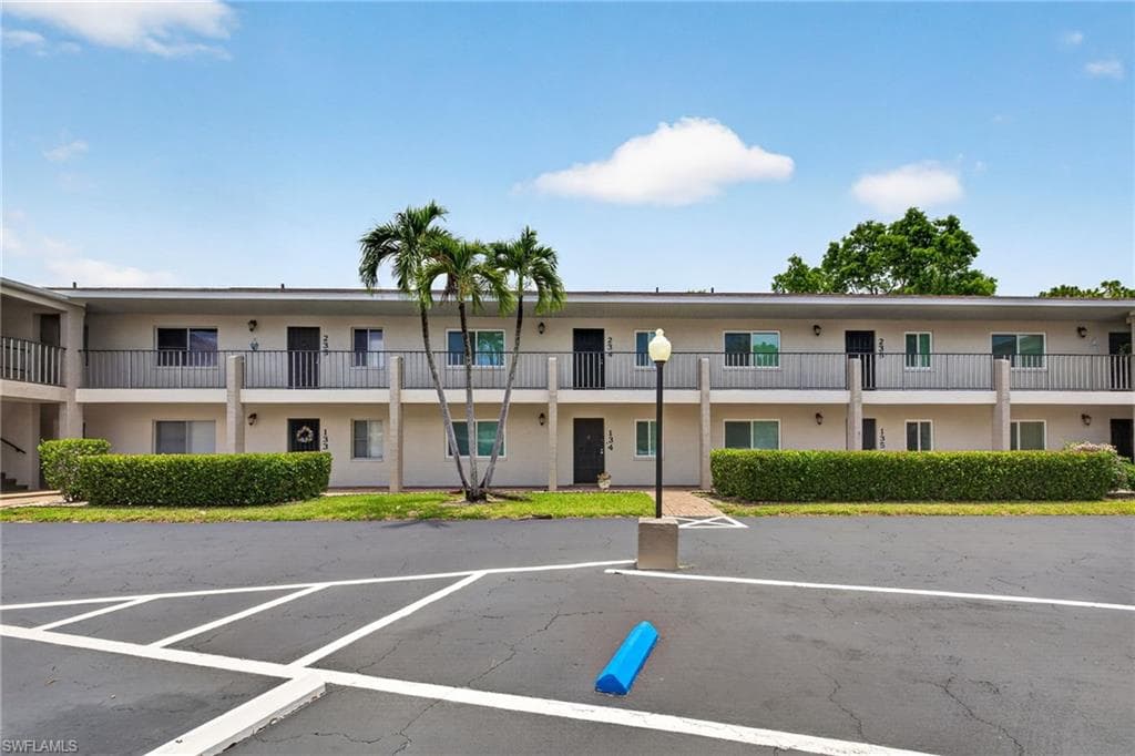 6184 Michelle WAY 234 FORT MYERS, FL 33919