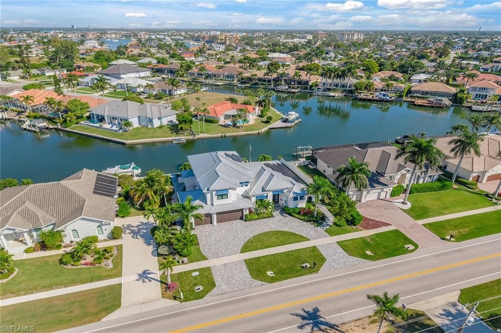 478 Kendall DR MARCO ISLAND, FL 34145