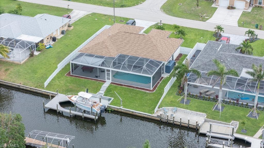 946 SE 23rd PL CAPE CORAL, FL 33990