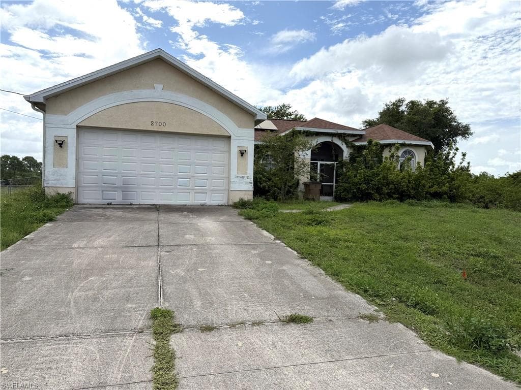 2700 Rita AVE N LEHIGH ACRES, FL 33971