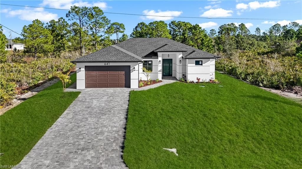 641 Camilla ST E LEHIGH ACRES, FL 33974