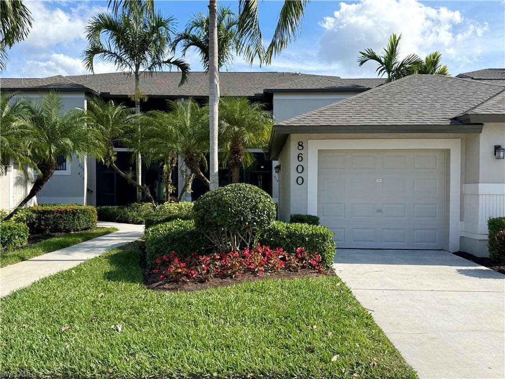 8600 Naples Heritage DR 514 NAPLES, FL 34112