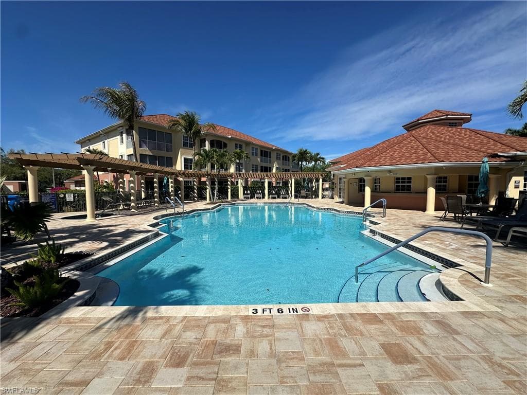 1101 Van Loon Commons CIR 205 CAPE CORAL, FL 33909