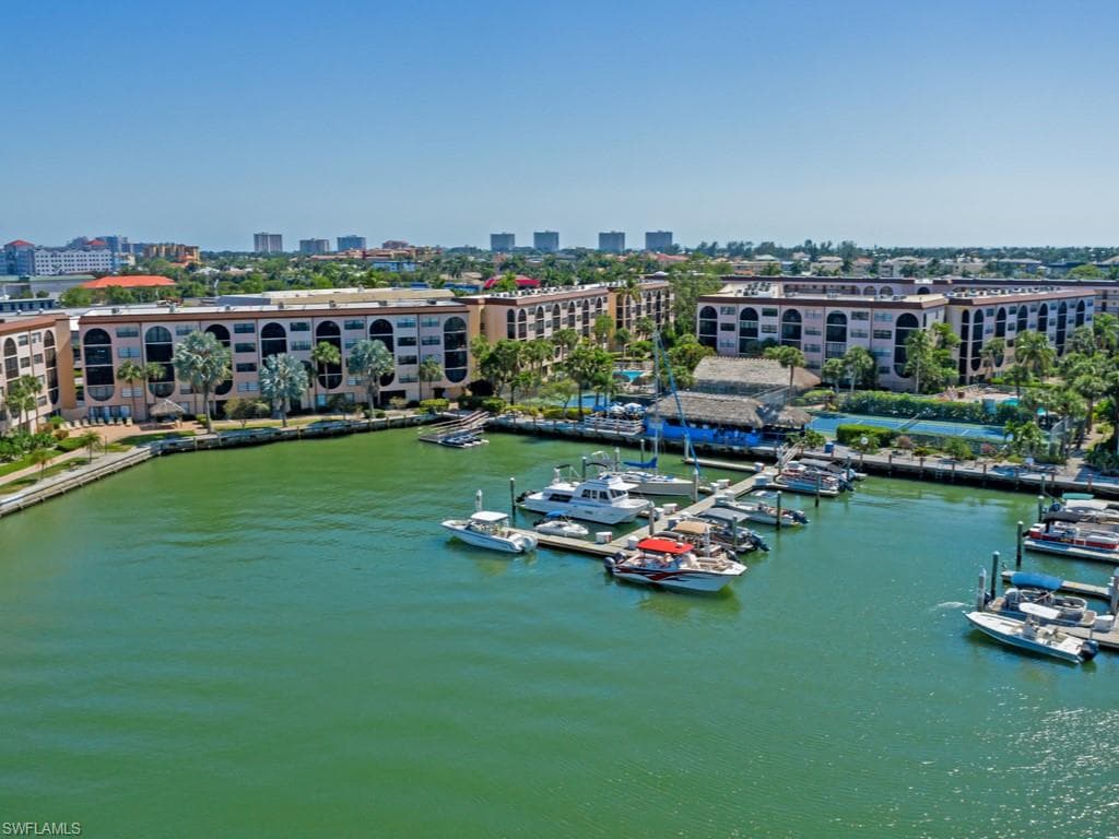 1007 Anglers CV J204 MARCO ISLAND, FL 34145