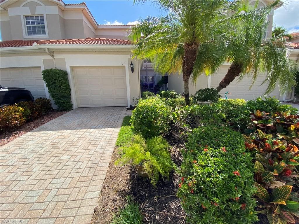 9265 Belleza WAY 101 FORT MYERS, FL 33908