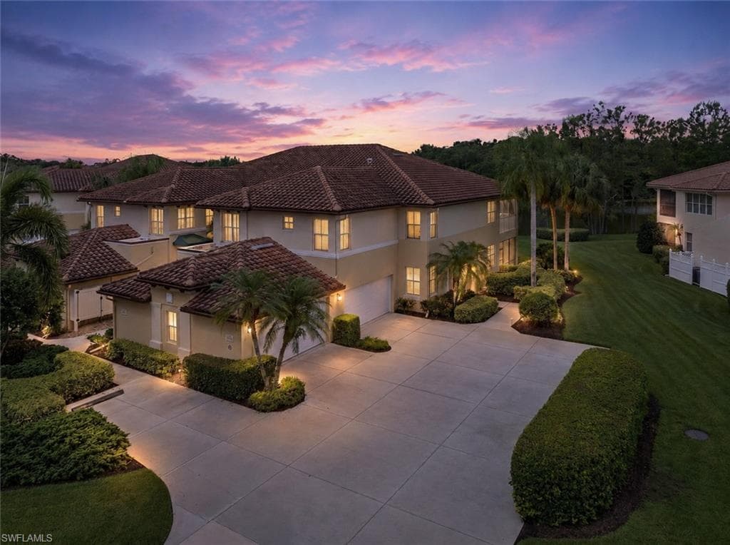 20691 Wildcat Run DR 102 ESTERO, FL 33928