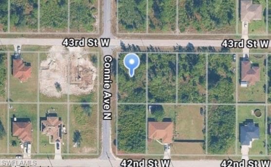 2515 43rd ST W LEHIGH ACRES, FL 33971