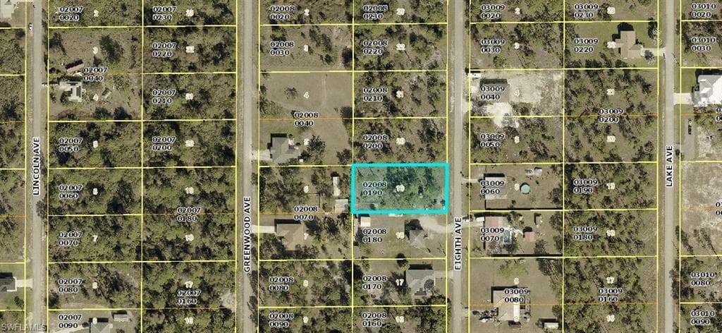 1217 8th AVE LEHIGH ACRES, FL 33972