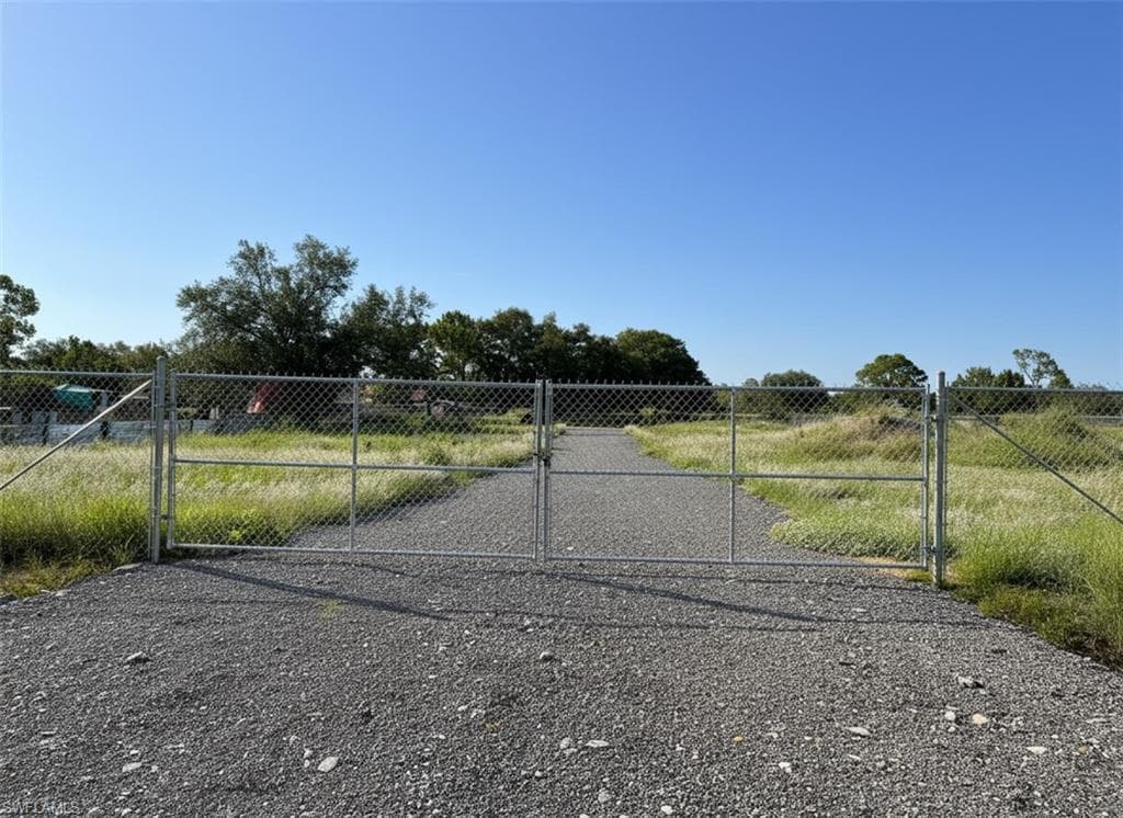 575 S Jinete ST CLEWISTON, FL 33440