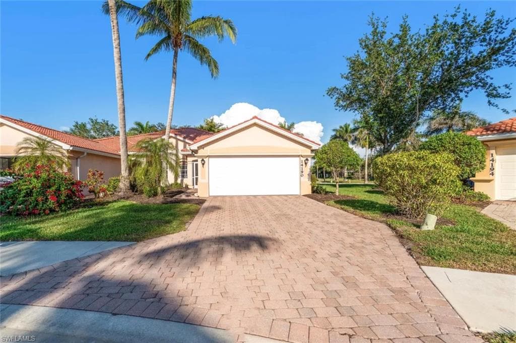 14190 Fall Creek CT NAPLES, FL 34114