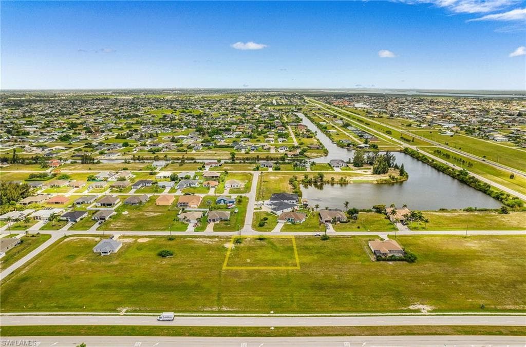 3003 NW 7th TER CAPE CORAL, FL 33993