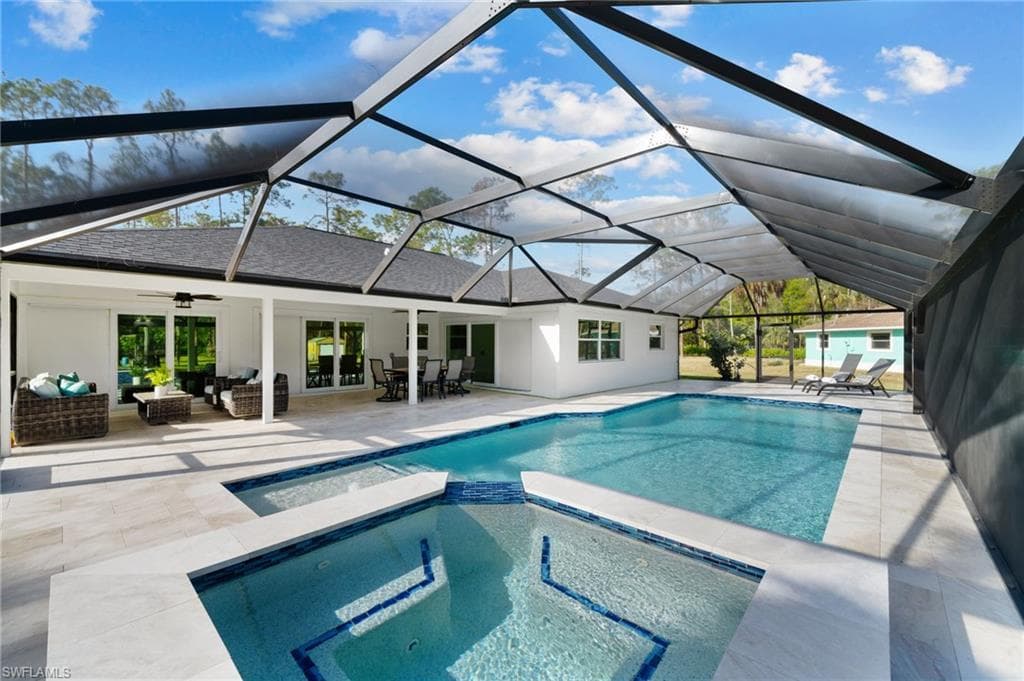 5015 Mahogany Ridge DR NAPLES, FL 34119