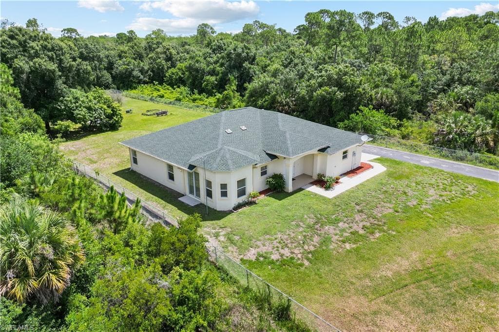 2495 62nd AVE NE NAPLES, FL 34120