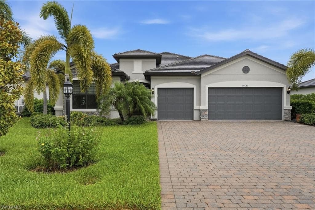 19685 The Place BLVD ESTERO, FL 33928